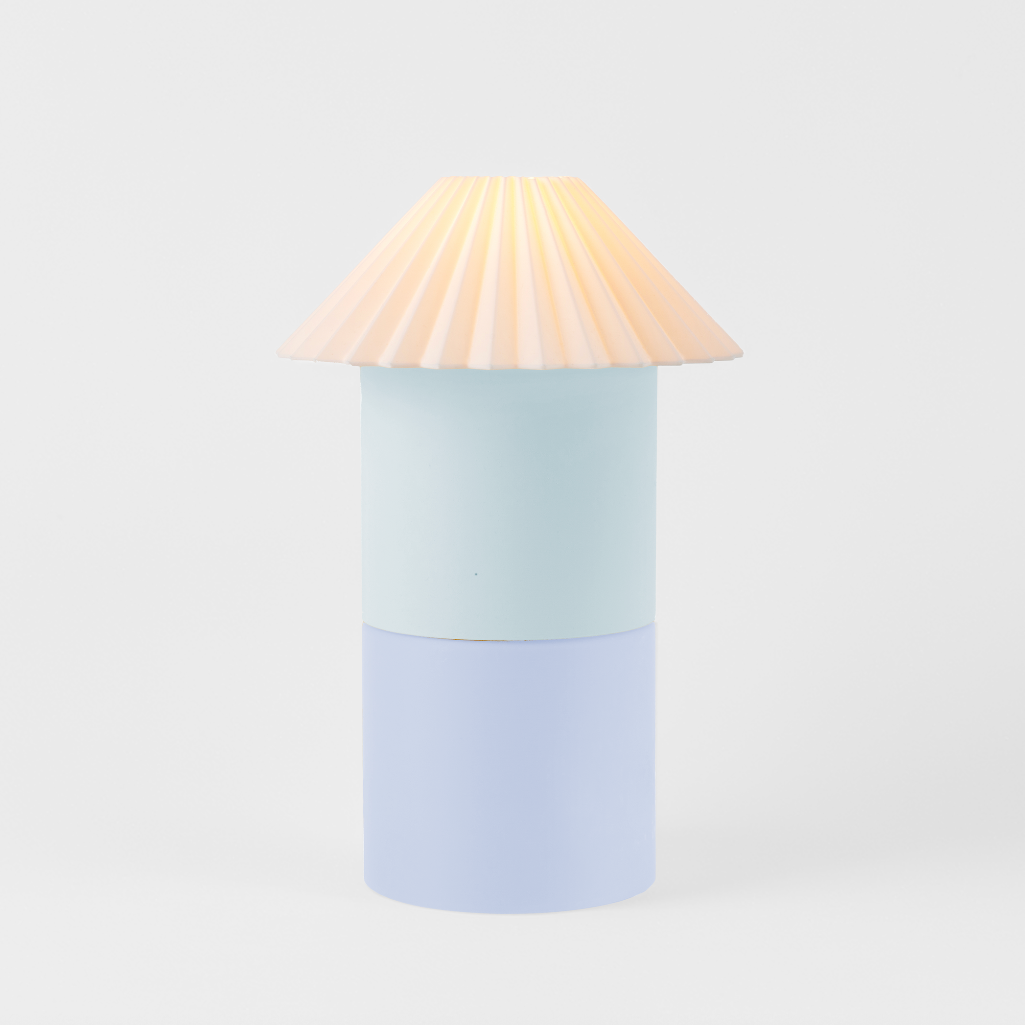 Cici Lamp – Large in Periwinkle by Nella Home – colorful, modular, stackable table lamp
Cute aesthetic colorful lamp for dopamine decor lovers
Modular, Scandinavian style modern lighting in Periwinkle – sustainable PLA table lamp
Two-toned Color-block home decor – Periwinkle Cici Large