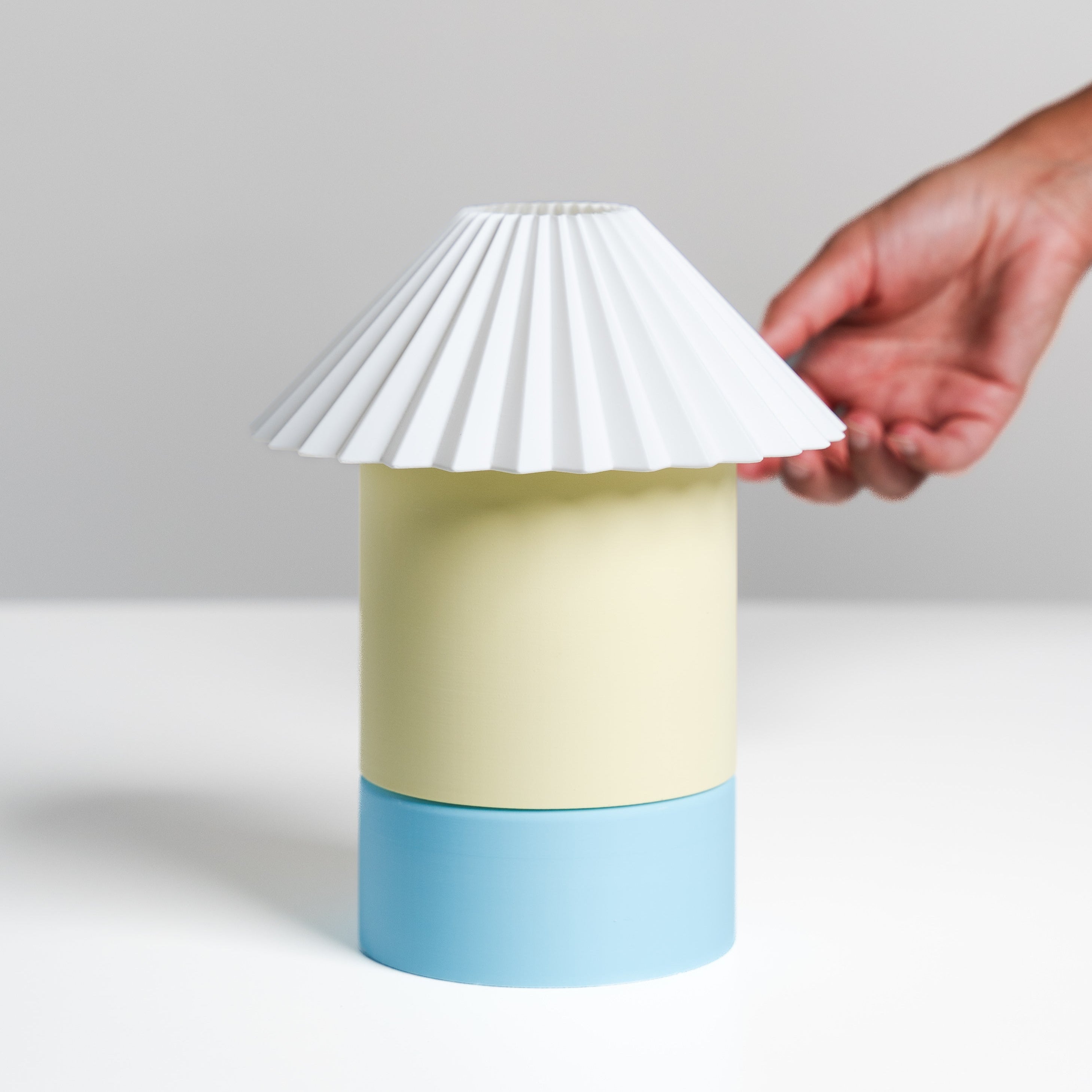 Cici Lamp – Medium in Buttercup by Nella Home – colorful modular table lamp
Cute aesthetic colorful lamp for dopamine decor lovers
Modular, Scandinavian style modern lighting in Buttercup – sustainable PLA table lamp
Two-toned Color-block home decor – Buttercup Cici Small