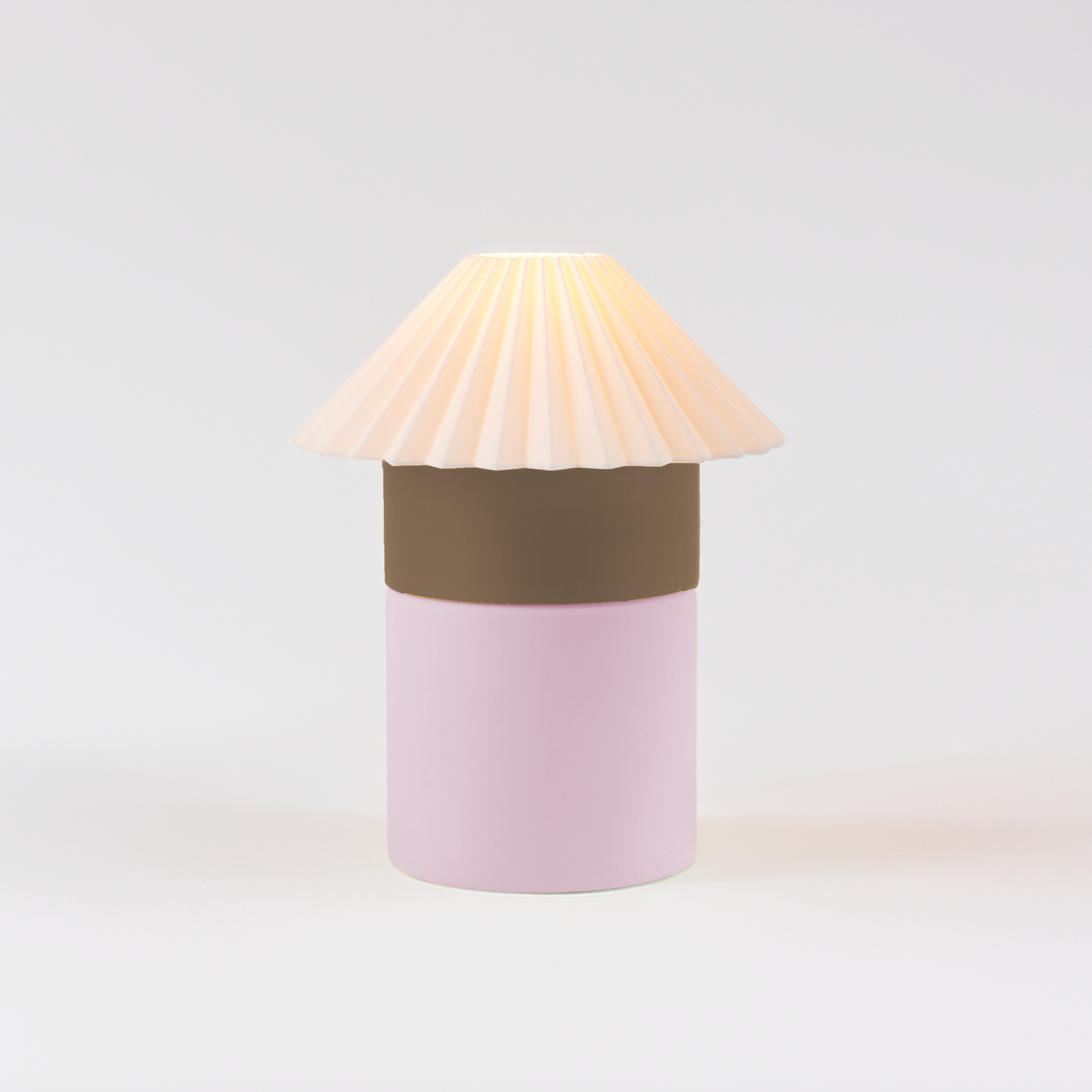 Cici Lamp – Medium in Coco by Nella Home – colorful, modular, stackable table lamp
Cute aesthetic colorful lamp for dopamine decor lovers
Modular, Scandinavian style modern lighting in Coco – sustainable PLA table lamp
Two-toned Color-block home decor – Coco Cici medium