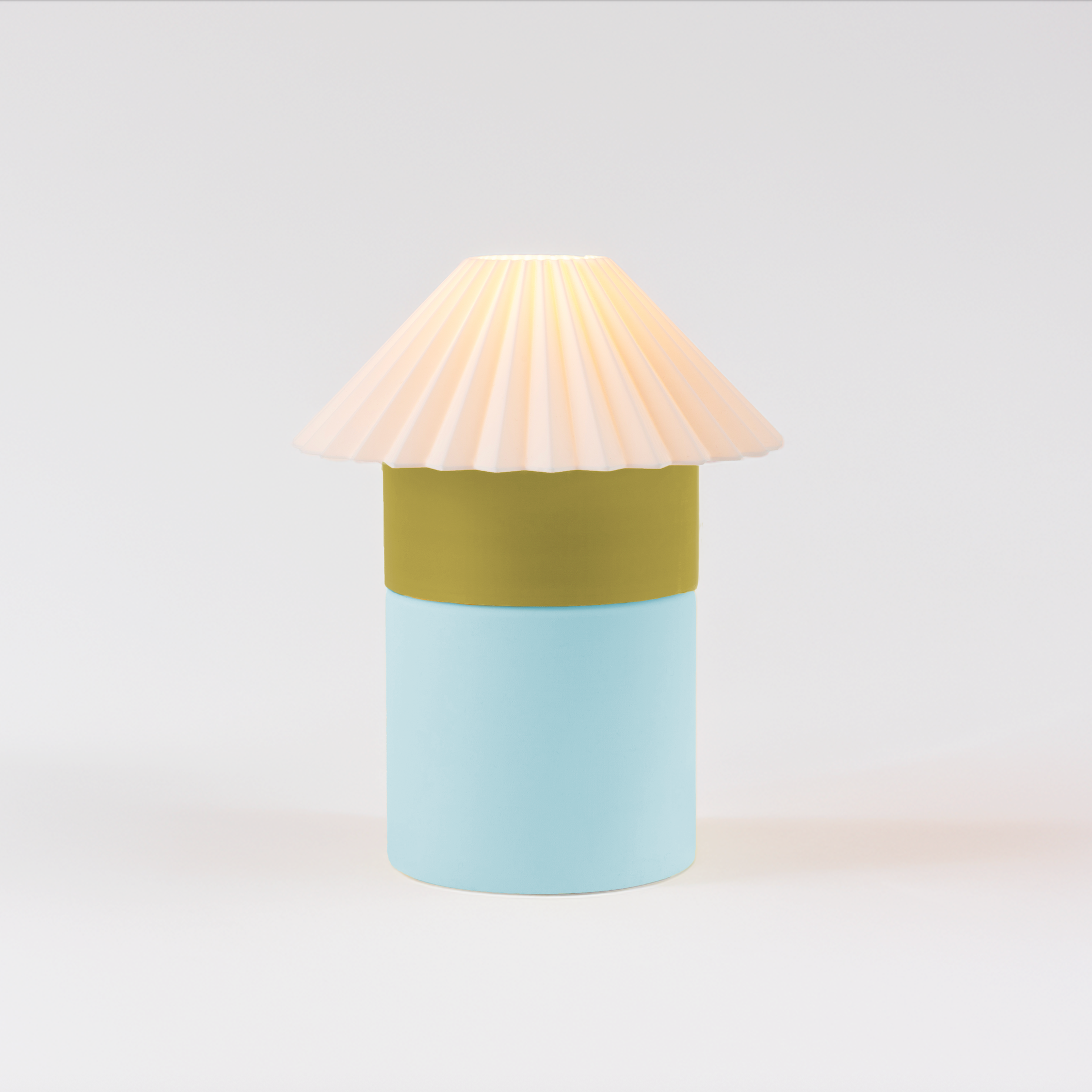 Cici Lamp – Medium in Kiwi by Nella Home – colorful, modular, stackable table lamp
Cute aesthetic colorful lamp for dopamine decor lovers
Modular, Scandinavian style modern lighting in Kiwi – sustainable PLA table lamp
Two-toned Color-block home decor – Kiwi Cici medium