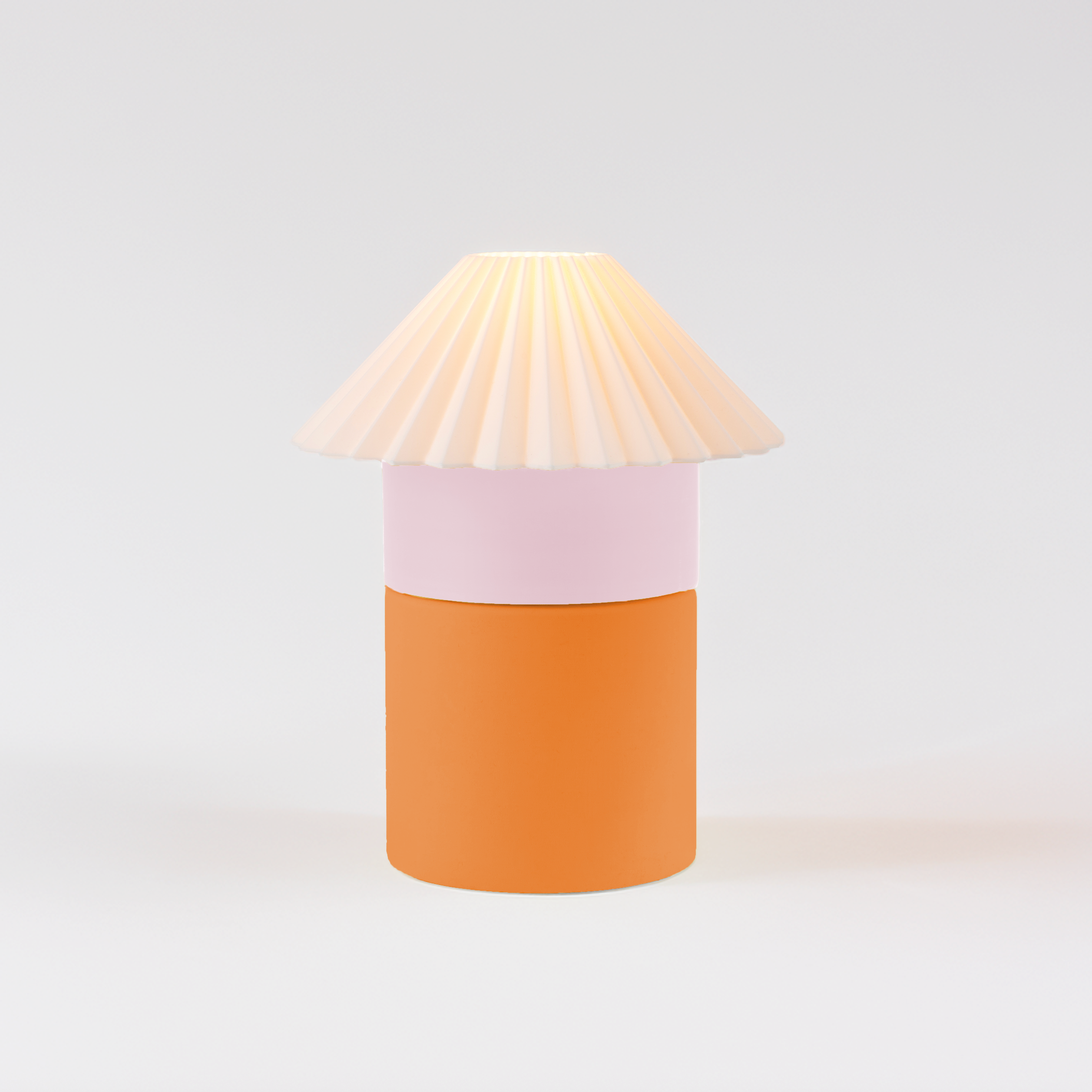 Cici Lamp – Medium in Nectar by Nella Home – colorful, modular, stackable table lamp
Cute aesthetic colorful lamp for dopamine decor lovers
Modular, Scandinavian style modern lighting in Nectar – sustainable PLA table lamp
Two-toned Color-block home decor – Nectar Cici medium