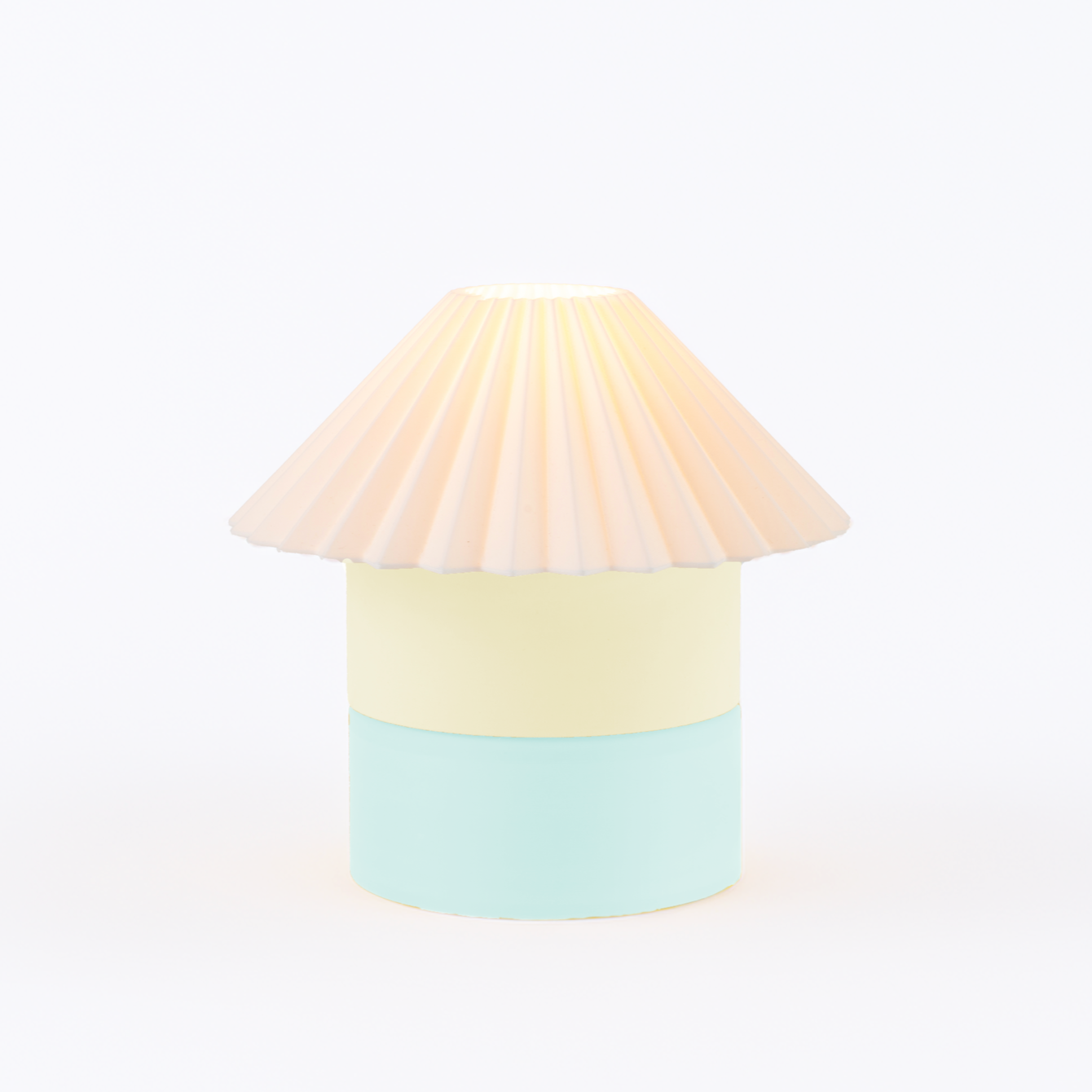 Cici Lamp – Small in Buttercup by Nella Home – colorful modular table lamp
Cute aesthetic colorful lamp for dopamine decor lovers
Modular, Scandinavian style modern lighting in Buttercup – sustainable PLA table lamp
Color-block decor – Buttercup Cici Small