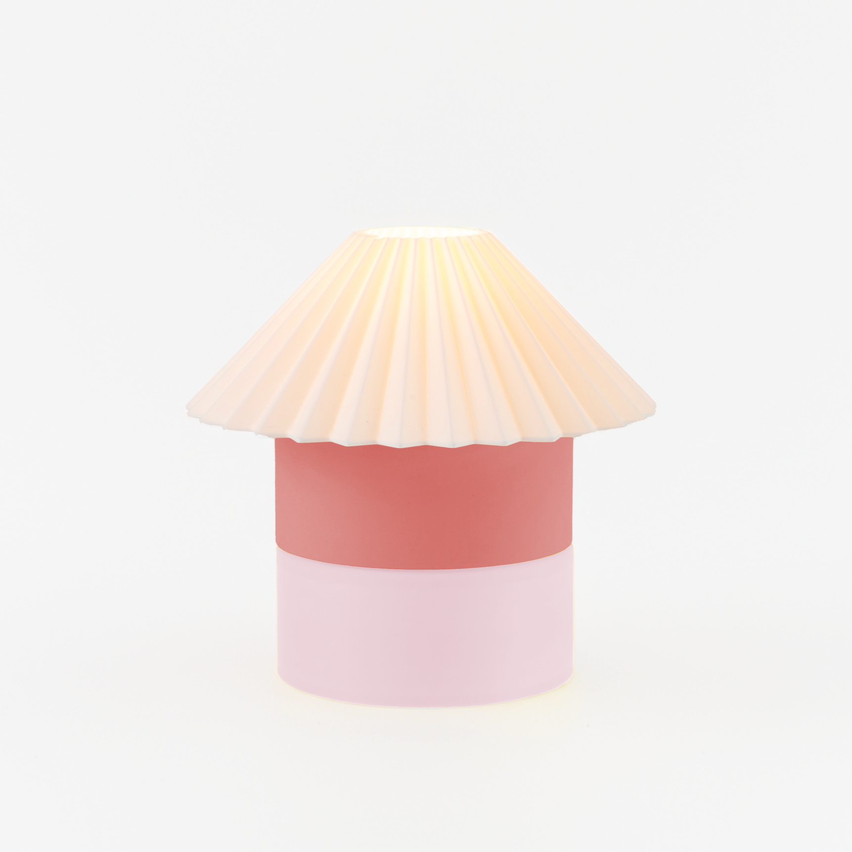 Cici Lamp – Small in Cherry by Nella Home – colorful modular table lamp
Cute aesthetic colorful lamp for dopamine decor lovers
Modular, Scandinavian style modern lighting in Cherry – sustainable PLA table lamp
Color-block home decor and home accessories – Cherry Cici Small