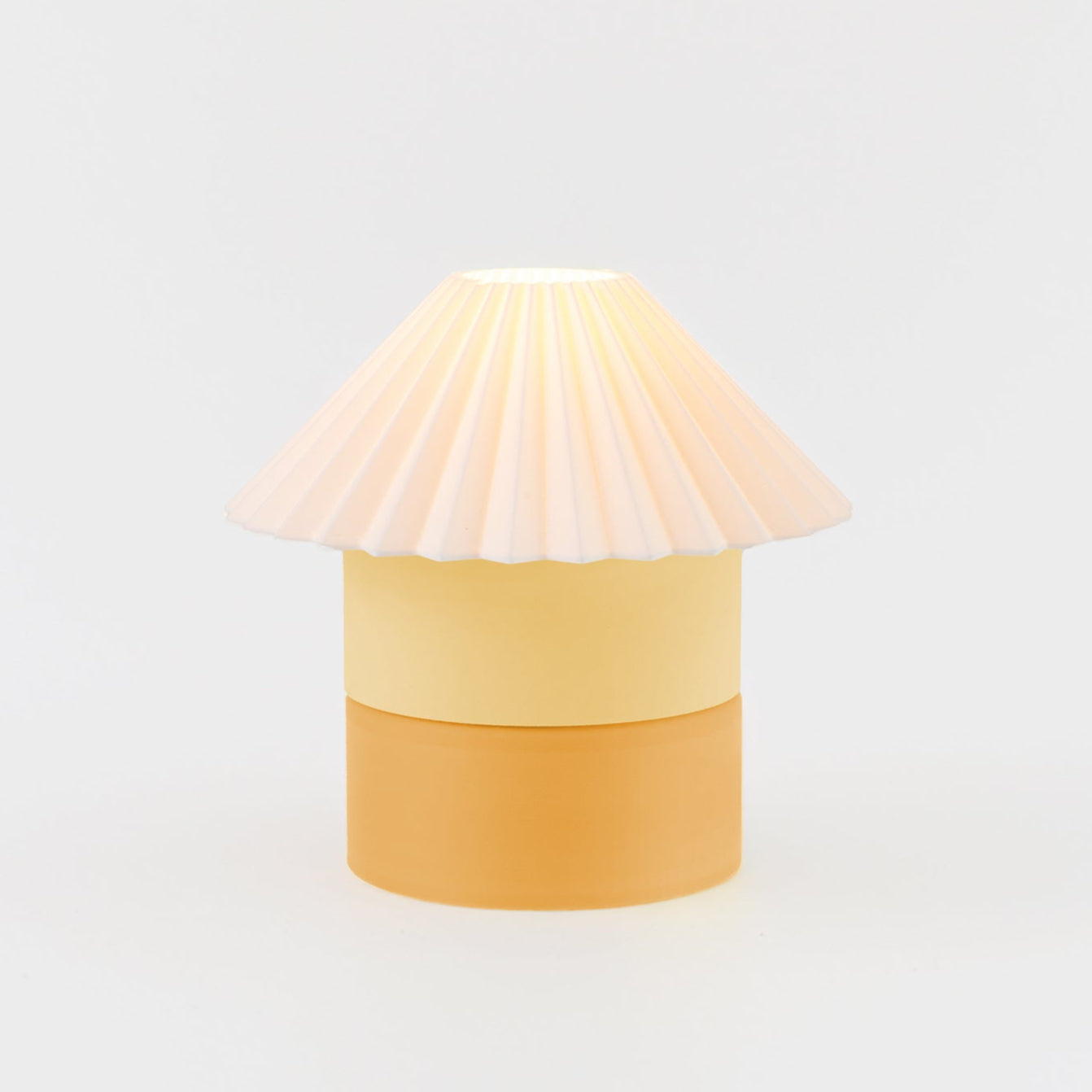 Cici Lamp – Small in Tangerine by Nella Home – colorful modular table lamp
Cute aesthetic colorful lamp for dopamine decor lovers
Modular, Scandinavian style modern lighting in Tangerine – sustainable PLA table lamp
Color-block home decor and home accessories – Tangerine Cici Small